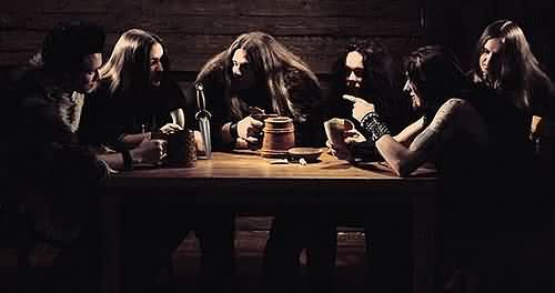 http://www.metallibrary.ru/bands/discographies/images/finntroll/photos/finntroll_01.jpg