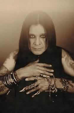 http://www.metallibrary.ru/bands/discographies/images/ozzy_osbourne/photos/ozzy_osbourne_04.jpg